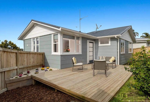 Golden Sands Painting - Residential and Commercial painting in Papamoa - Thumbnail