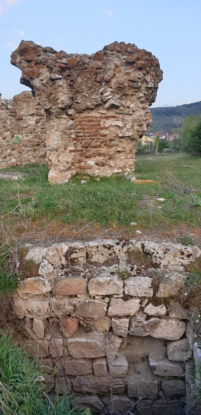 Kilise Kalıntıları