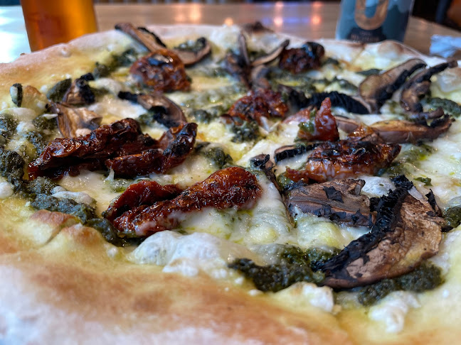 Zerodegrees Microbrewery & Restaurant Reading - Pizza