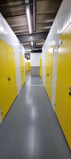 Armadillo Self Storage Warrington - Thumbnail