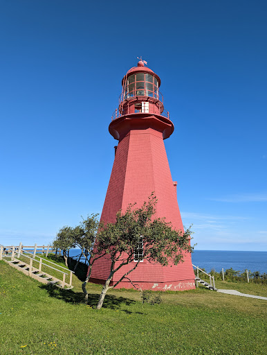La Martre Lighthouse - Visual