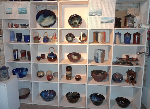 Photo de Atelier de poterie - Laurence Molinard à Sainte-Verge (79100)