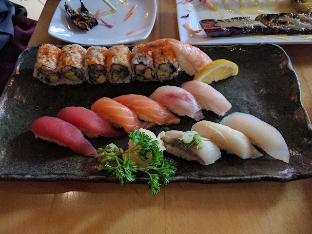 Symphony Sushi