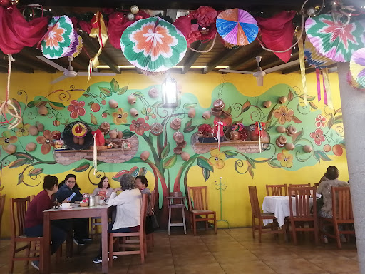 Restaurant Vegetariano Quetzalcoatl Suc. Lagos del Country - Thumbnail