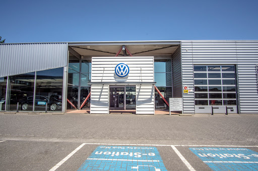 Autobedrijf Van den Udenhout Veghel | Service Centrum - Thumbnail