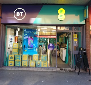 EE