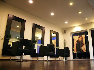 Photos of Tondera Hairteam