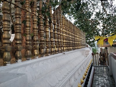Photos of Bahirawakanda Vihara Buddha Statue