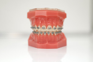 Photo n°13 de Dentistes des Chartreux à Marseille (Orthodontiste)