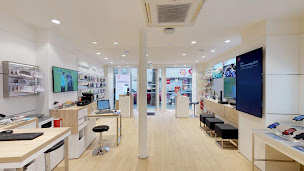Photo n°19 de Boutique SFR Clichy à Clichy (Opérateur téléphonique)