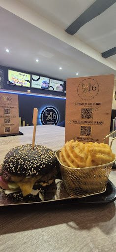 Photo 3 - Burgers & Co