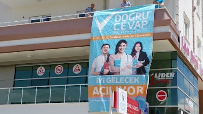 Photos of Blue Boulevard Martyrs' Park