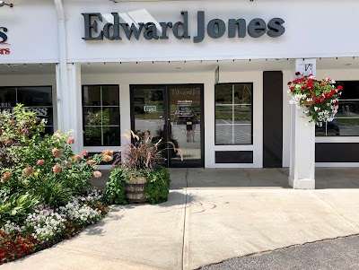 Edward Jones - Financial Advisor: Lynn M Mills