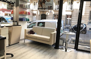 Photo n°4 de Sima Coiffure à Paris (Salon de coiffure)