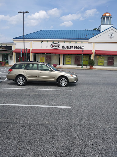 Scotts Corner Shopping Center - Thumbnail