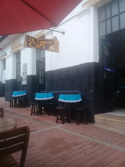 Photos of La Laguna Su Cafe