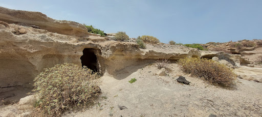 Cuevas - Thumbnail