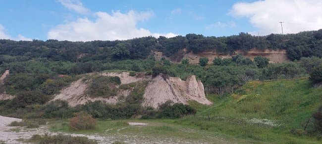 Comentarii opinii despre Κομόλιθοι