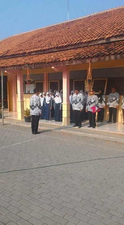 Photos of SMP Negeri 2 TARUB