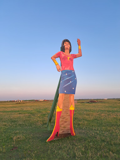 Giants Display - Visual