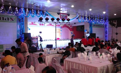 Photos of Amir Sadat Incorporated