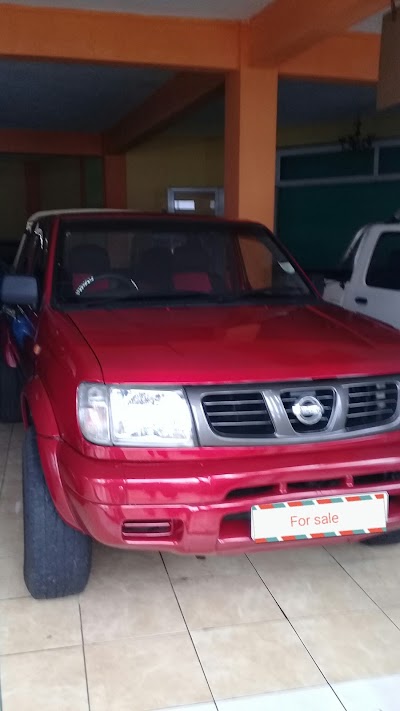 car-dealer