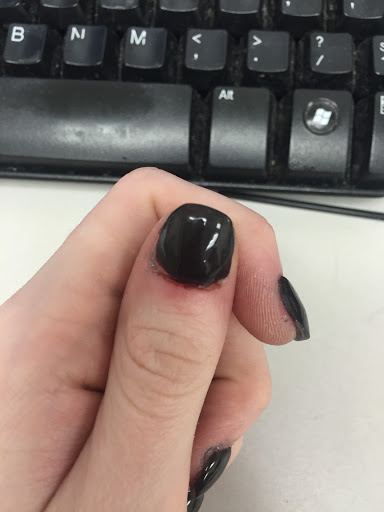 DNA Nails - Thumbnail