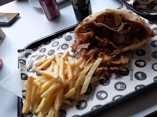 Photo 3 - Restaurant Lon’s Burger