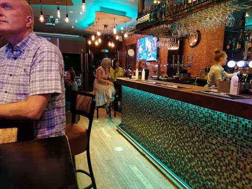 Mojitos Wine Bar - Thumbnail