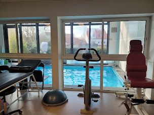 Photo n°1 de Cabinet de kinésithérapie, d'ostéopathie et de BALNEOTHERAPIE Bois Bernard Delpierre à Outreau (Kinésithérapeute)