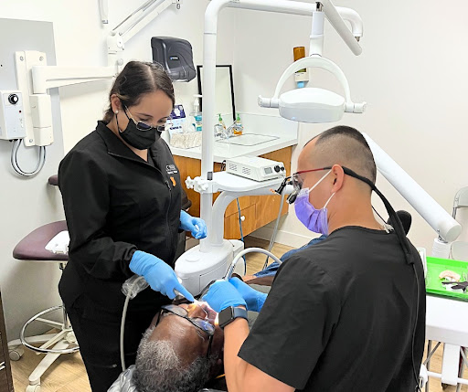 Flossy Dental Implants - Thumbnail