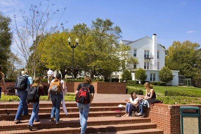 Belhaven University Library (private university library)