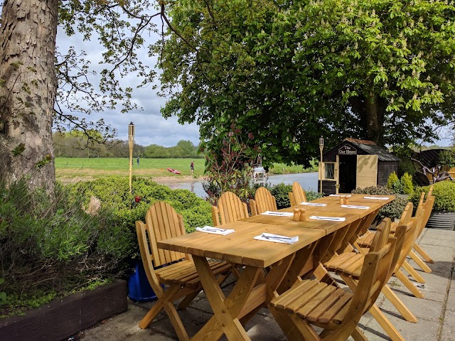 Boathouse Restaurant