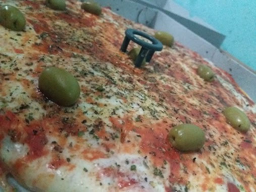 Pizzeria La Buona Pizza, Author: Alan Acosta