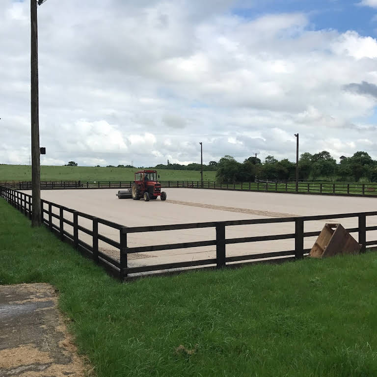 Pickering Grange Farm Equestrian Centre in Ellistown