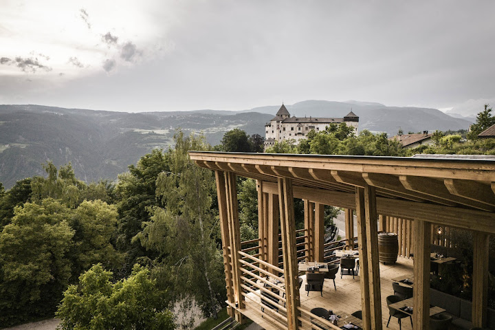 Presulis Slow Hideaway by null