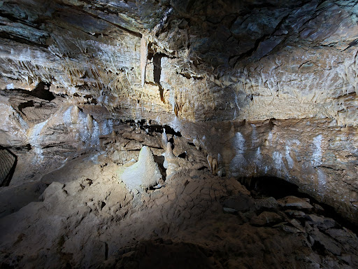 Drachenhöhle Parkplatz - Thumbnail