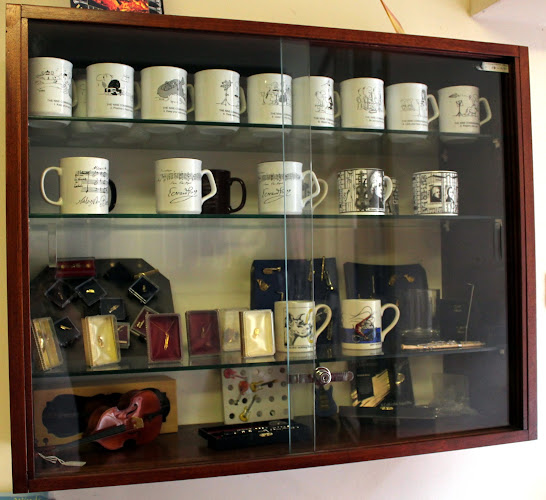 TREVOR JONES BRASS AND WOODWIND LTD - Music store