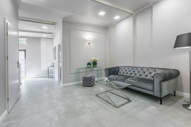 New Estetica Centrum Medycyny Estetycznej lek med Hanna Biene - Szpital