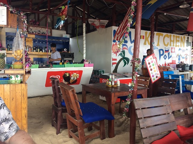 Phon Beach Restaurant.