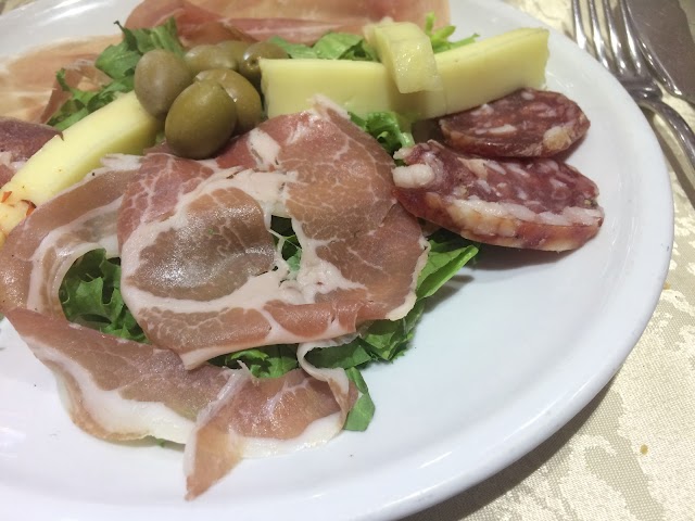 Ristorante Pizzeria Sala Ricevimenti Villa SalVenere