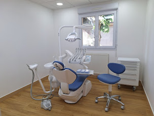 Photo n°13 de Denko - Equipement & Numérique Dentaire à Chelles (Magasin d'articles dentaires)