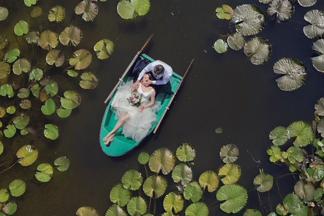 FLOW STUDIO- Fotografia Okolicznościowa Konrad Pochwat