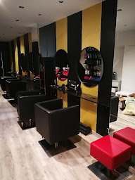 Photo n°4 de Re-Nouveau à Perpignan (Salon de coiffure)