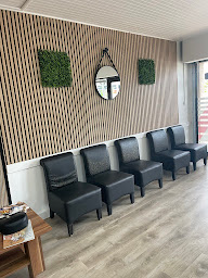 Photo n°1 de Coiffure Midou à Mont-de-Marsan (Salon de coiffure)