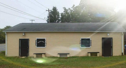 CJ's Grill and Clyde's Barber Shop