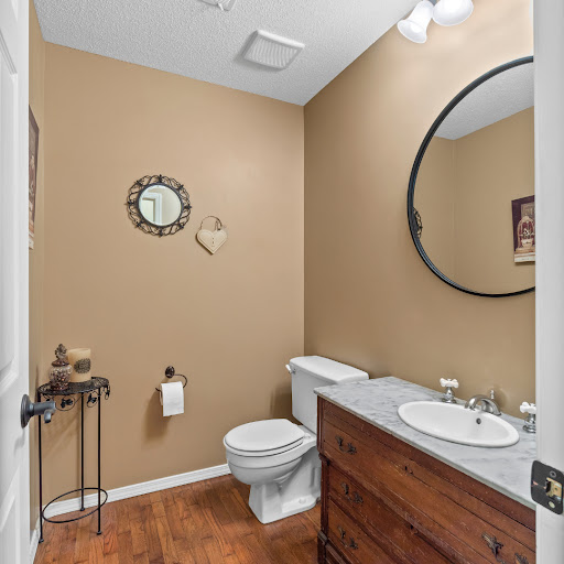 Wendy Flynn, REALTOR®, C21 Ashland Realty - Thumbnail