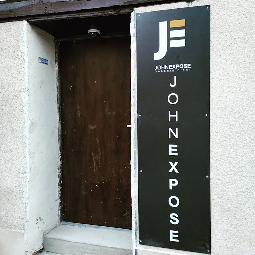 John Expose - Visual