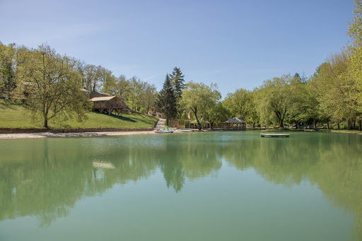 Photo de Camping Le Moulin de Surier - 4 étoiles à Beaumont-du-Périgord (24440)