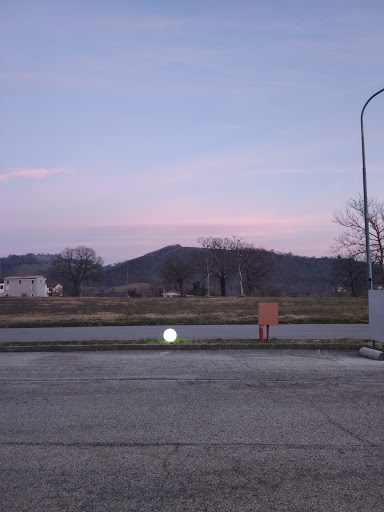 Stazione di Servizio e Autolavaggio Catria Energy - Pergola - Thumbnail